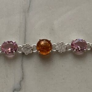 1537 Vibrant Pink and Orange Beaded Bracelet with Delicate Chain